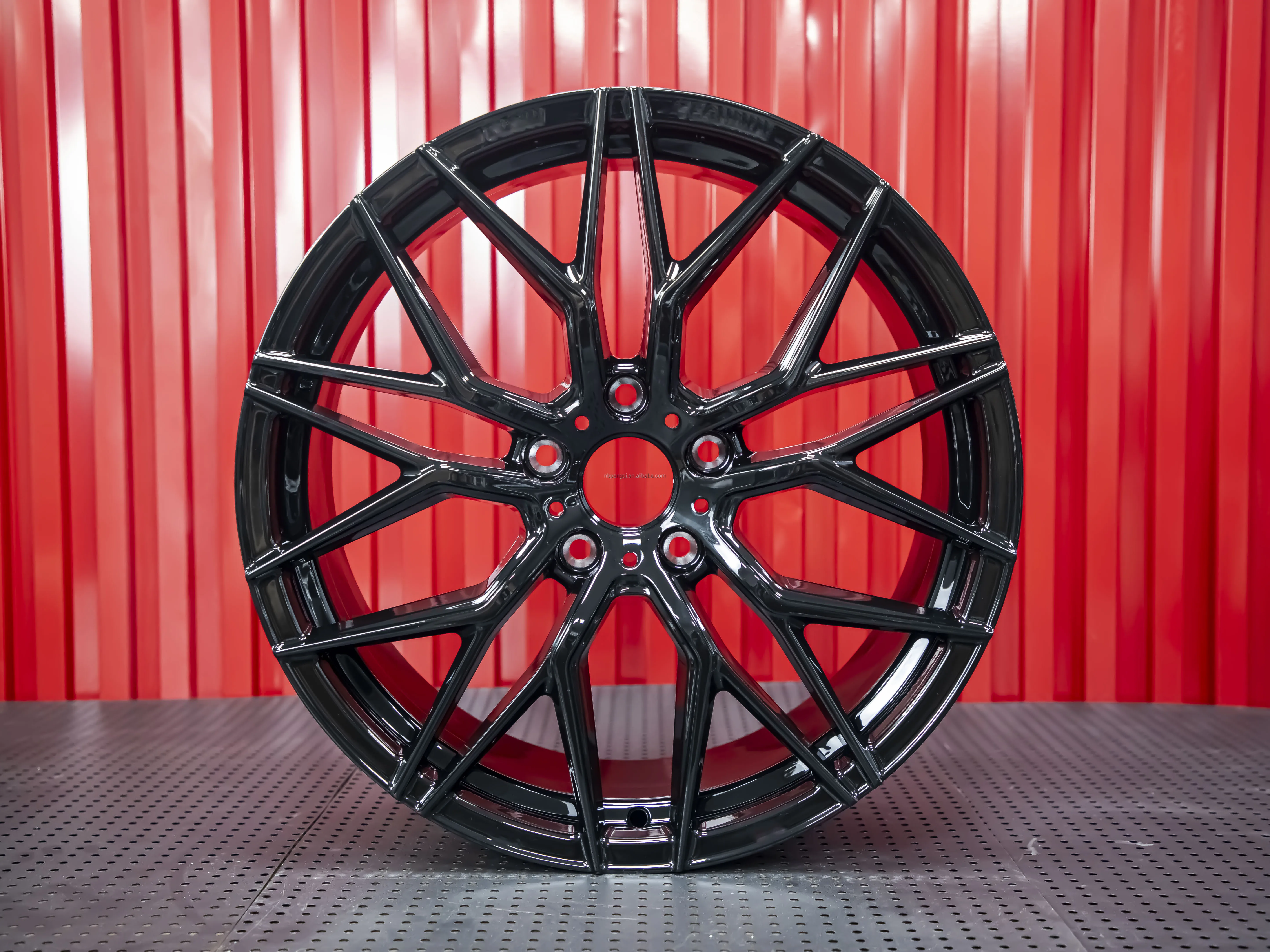 For New Hot Design Aluminum Alloy Forged Monoblock Wheels with Painted Gloss Black and Customizable Cap for AMG GT4 X290