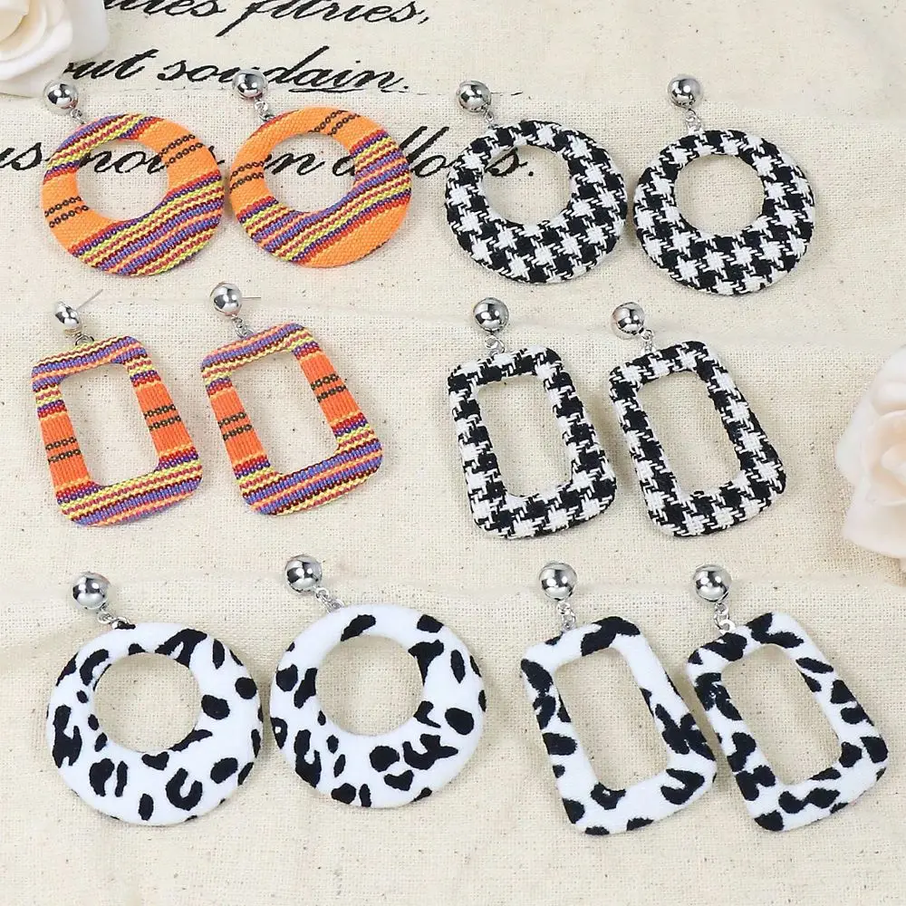 Autumn and winter fashion fabric small fragrant wind earrings, creative personality retro thousand bird grid cow striped ear jew