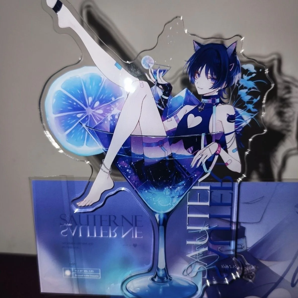 

Новый косплей с высоким внешним видом и десантники Genshin Impact, установка знаков, чтобы отправить друзьям