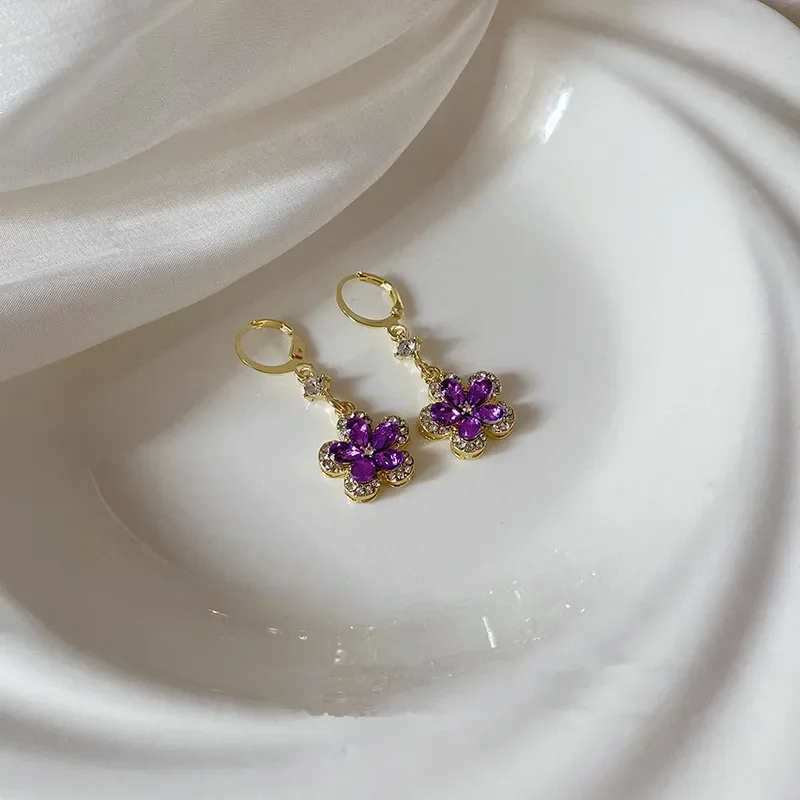 여성을위한 절묘한 보라색 지르콘 꽃 펜던트 귀걸이 유행 맞춤형 일일 액세서리 파티 보석 생일 선물