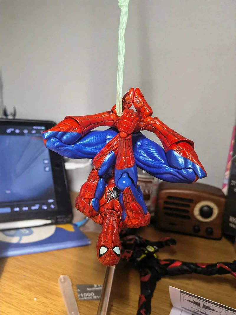 AMAZING YAMAGUCHI Spider 2.0 Actionfigur PVC Bewegliches Sammlermodell 16cm Revoltech Peter Parker Figuren Spielzeug – Detail 5