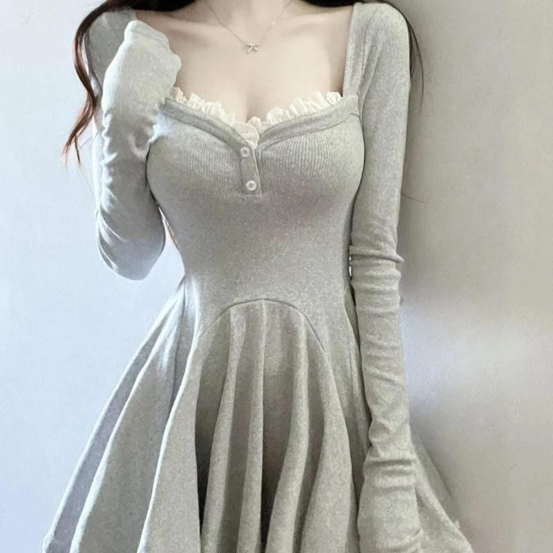 

High-end dress, long-sleeved pure desire miniskirt, hip-wrapped waist tight, lace low-cut knitted