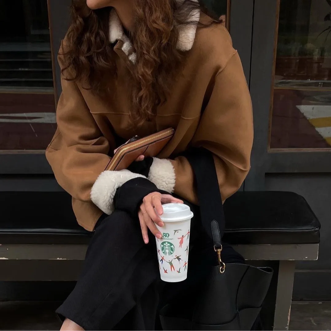 

Korean Sle Casual Versatile Leather Fur Faionable Warm Coat Long Sve Cotton Jaet for Young Women in Winter Season