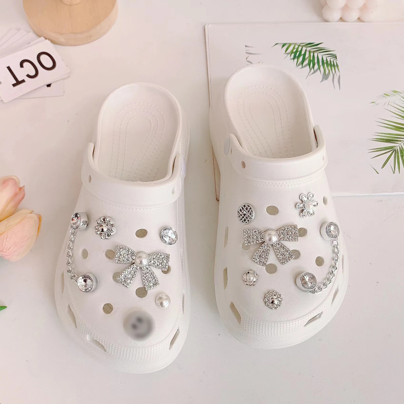 12PCS/lot Shoe Charms Decoration Buckle Pins Cute Creative Rhinestone Bow Small Flower  Pins DIY Combiation for Clog Friend Gift