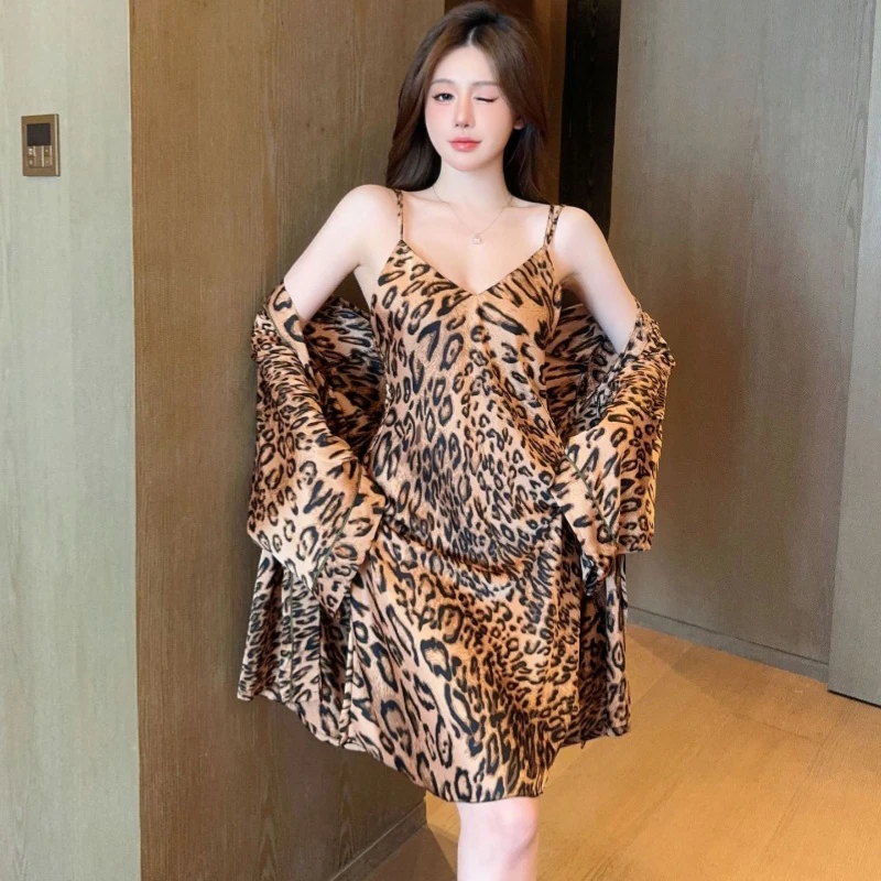 

Sexy Lingerie Leopard Print Pajama Ice Silk Halter Nightgown Ladies' Home Dress Set Nightgown Halter 2-piece Suits Sleepwear