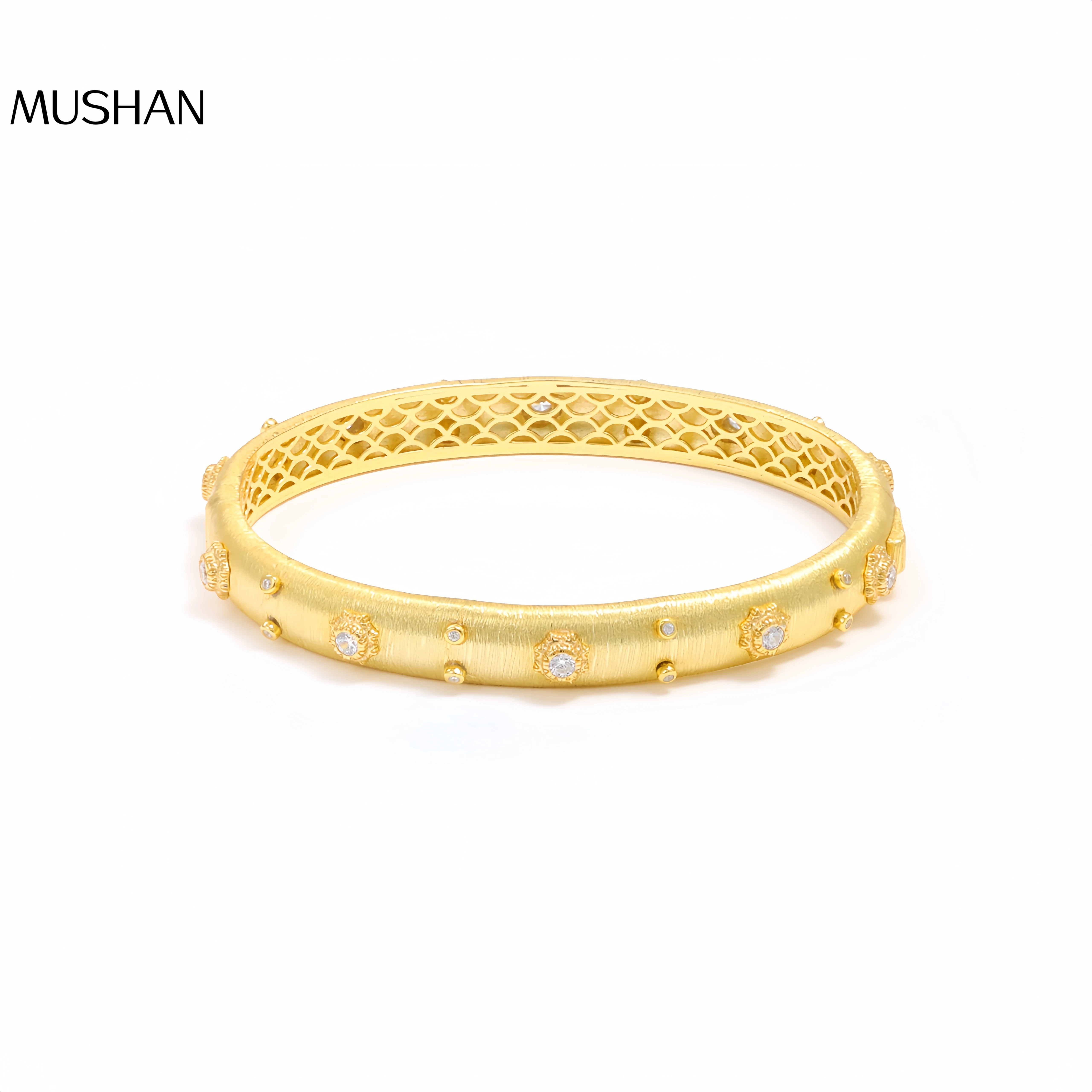 

Mushan Luxury Brand Live-Streaming Bestseller: Italian Pure Silver Brushed Bracelet For Women, Diamond-Encrusted Clasp Bracelet