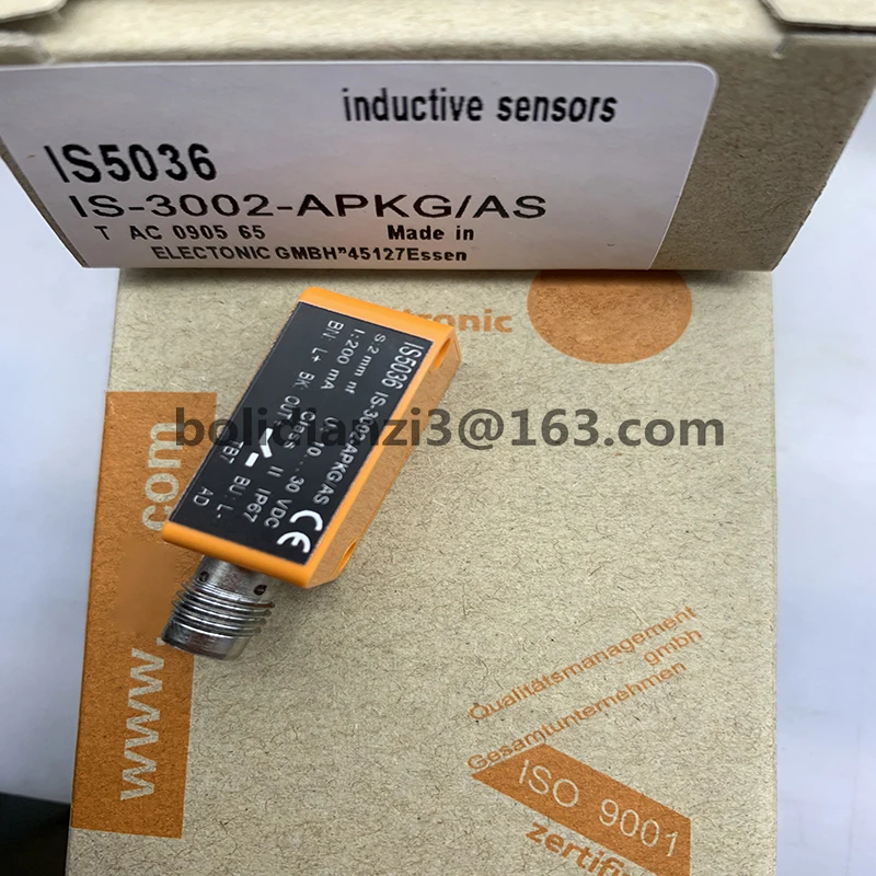 Original proximity switch sensor IS0008 IS5045