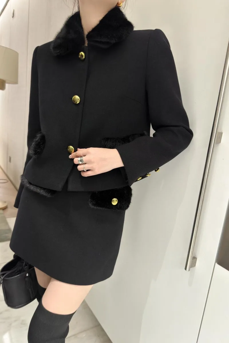 2024 New Autumn/Winter Women's Jacket Fashionable and Exquisite Korean style Plush Collar Cuff Metal Buckle Queen Style Coat