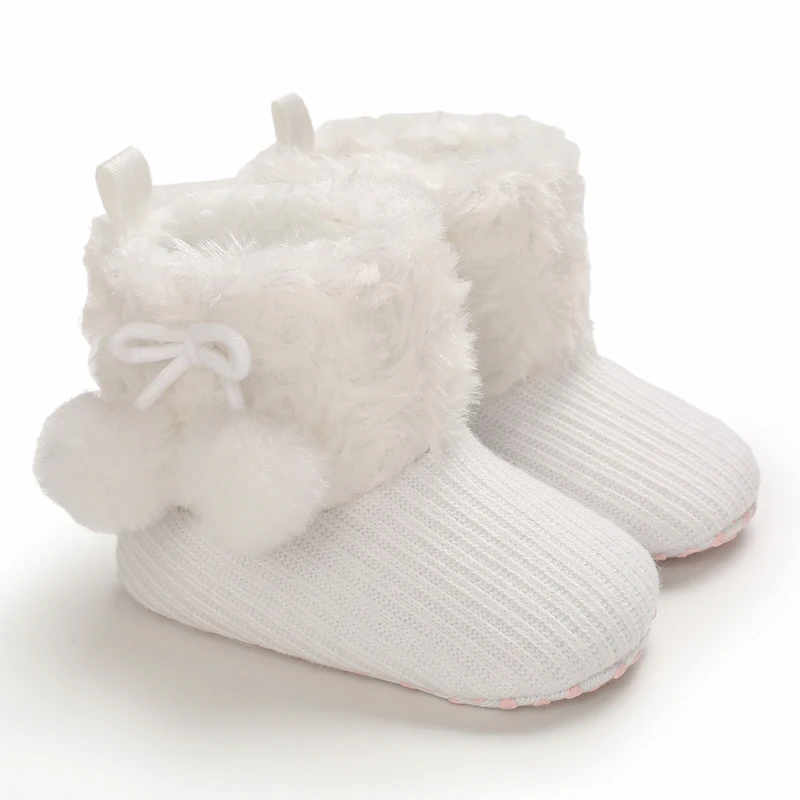 Shoes for 0-1 year old babies, comfortable and soft shoes for female babies, warm baby boots for winter