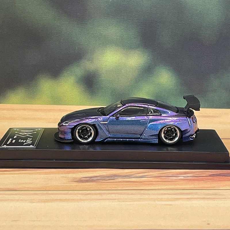 1:64 GTR35 Chameleon Pandem rocket rabbit, alloy car model