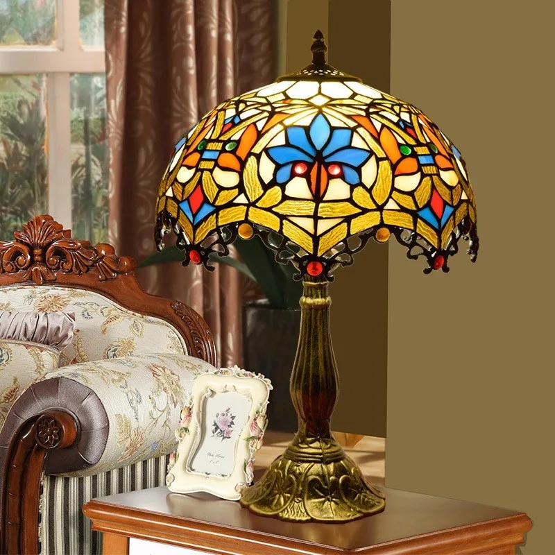 

European-style Creative Art Stained Glass Living Room Bedroom Restaurant Bar Hotel Decoration Bedside Table Lamp Glazed Lamp