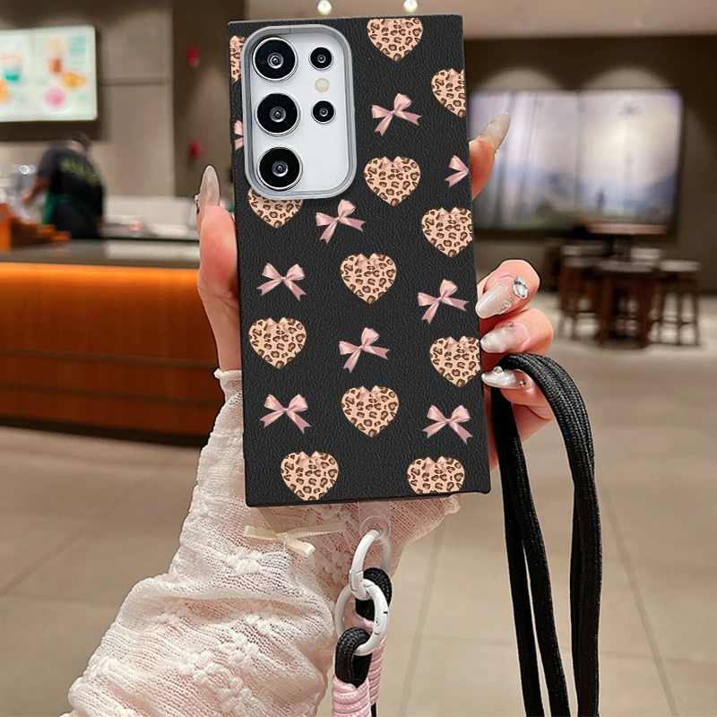 Crossbody الحبل الحال بالنسبة لسامسونج غالاكسي A16 A56 A36 A55 A15 A25 A26 A35 A54 A53 5G ليوبارد طباعة Bowknot القلب طباعة غطاء من البولي يوريثان #1