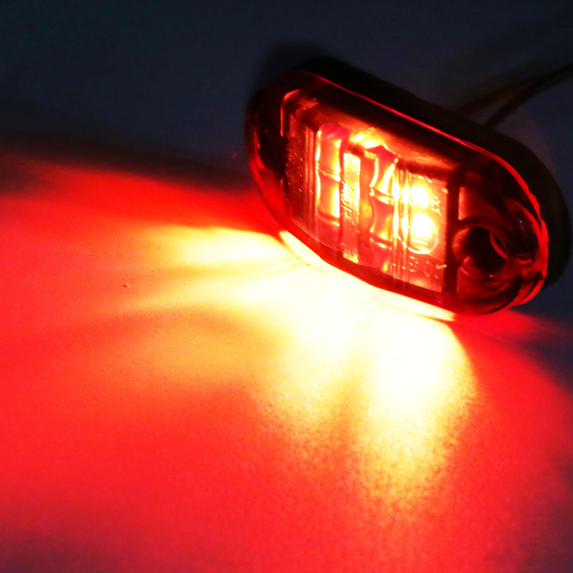 10 Stück 4 LEDs 12 V-24 V Seitenmarkierungsleuchten, oval, vorne und hinten, Anzeigelampe, LKW-Zubehör für Anhänger, BUS, Van, Wohnwagen – Detail 6