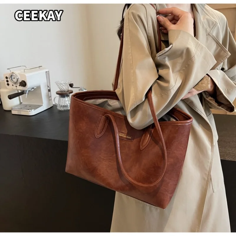 CEEKAY Women's Tote Bag Dark Brown Textured PU Leather Large Shoulder Handbag Zipper Closure Daily Casual Minimalist Style