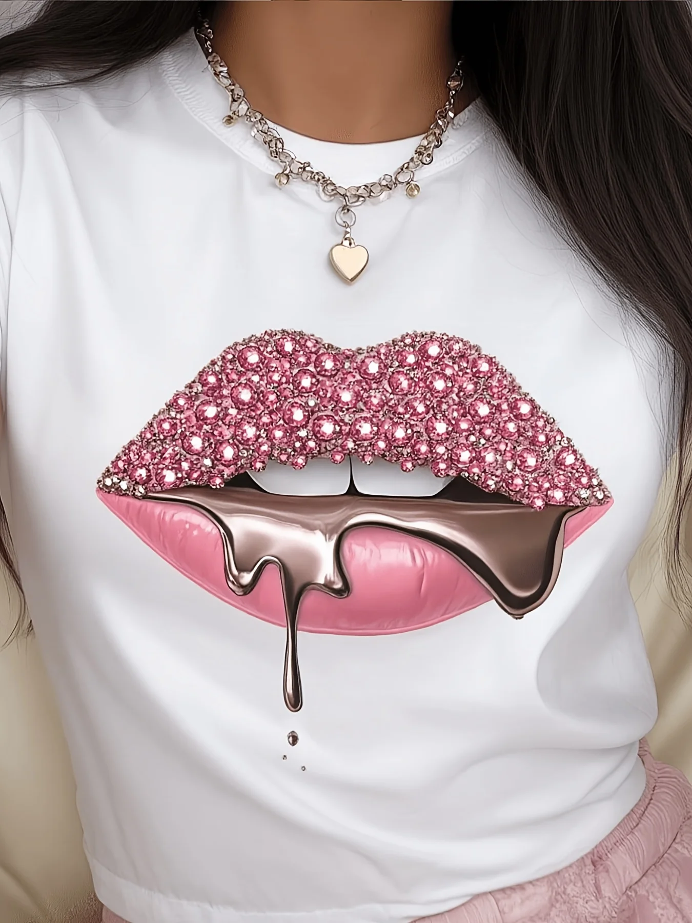 WoWomen' S Short Sleeve T Shirt White Shirt with Lip and Chocolate Print Casual Round Neck Stretchy Soft Fabric Machine Washable Year Round Fashion Top Stylish Wear Eye Catching Graphic Tee Comfortable Loose Tee for Travel and Vacation
