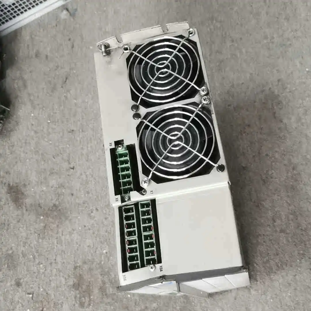 Сервопривод LXM15MD56N4 для Schneider