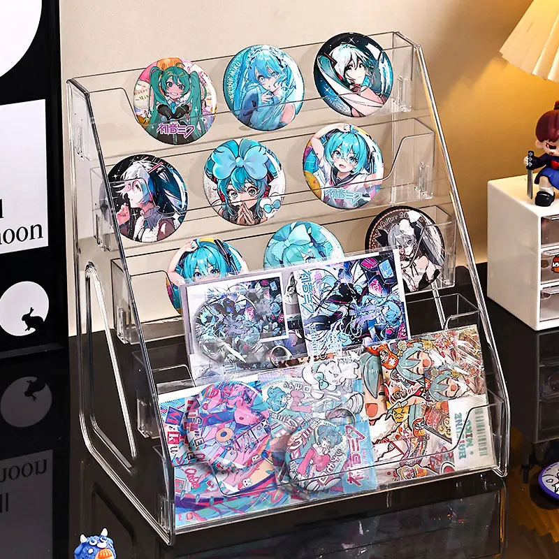 Présentoir à badges en acrylique transparent, support de rangement de bureau adapté aux cartes d'anime, aux bijoux et aux accessoires, 1 pièce