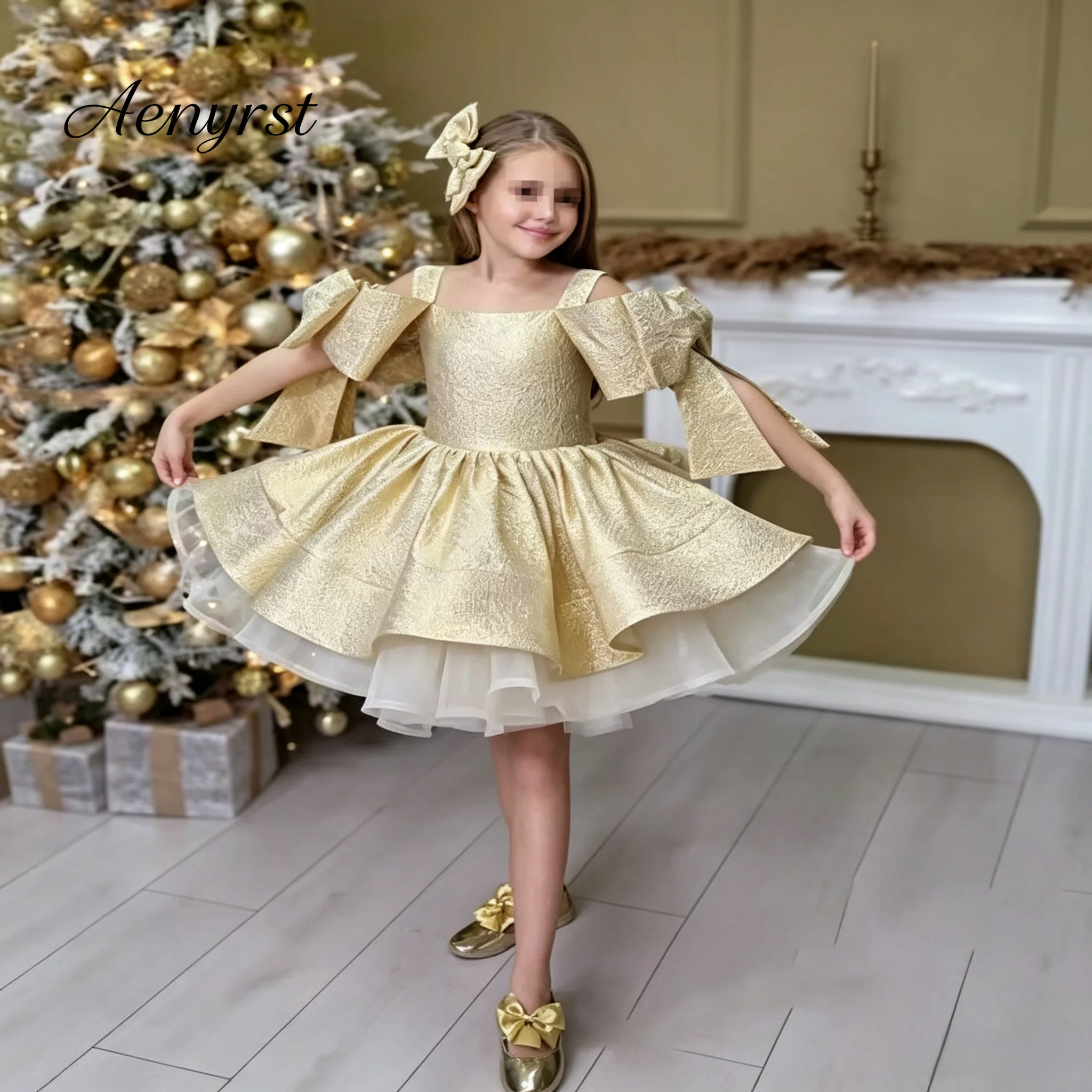 Elegant Gold Girls Pageant Formal Gown Spaghetti Strap 3D Large Bow Shoulder Decor Metallic Jacquard Short Tulle Party Dress