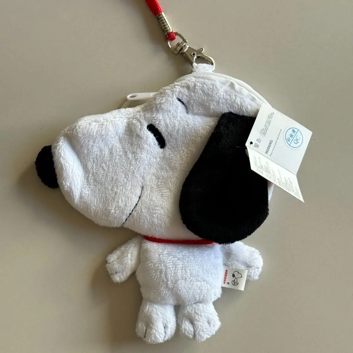 

Плюшевая кукла-кошелек Снупи в стиле аниме, милая мультяшная фигурка, креативный держатель для карт, сумка для хранения 2-в-1, оптовая продажа, подарок