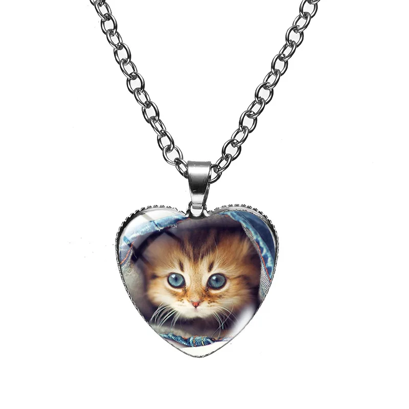 Cartoon Animal Cat Peach Heart Necklace Glass Heart shaped Pendant Necklace Women