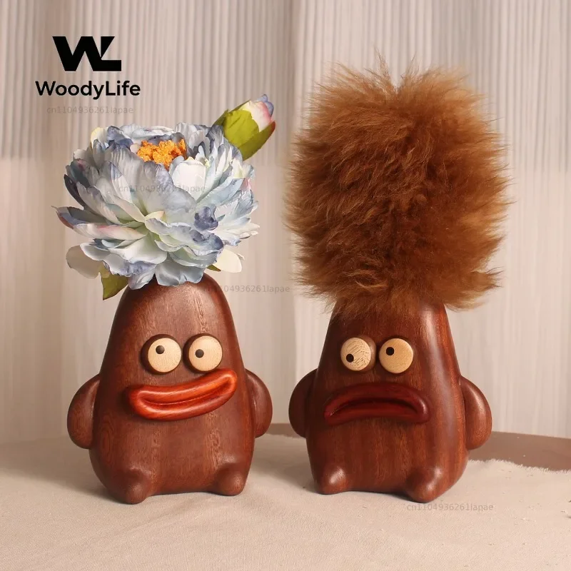 Sausage Mouth Doll Dust Duster, Living Room Tabletop Feather Duster Creative Solid Wood Vase Birthday Housewarming Gift