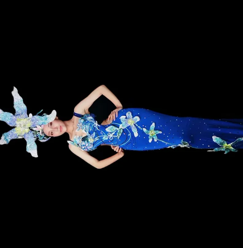 

Stretch Mesh Perspective Dress Women Sleeveless Blue Rhinestone Appliques Long Dress Nightclub Costume DJ Singer Stage Wear