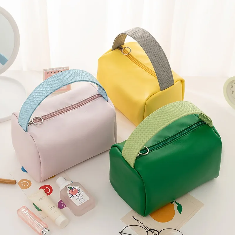 Custom Logo Portable PU Cosmetic Bag Handheld Makeup Organizer Waterproof Travel Toiletry Bag Ladies Storage Pouch Customizable