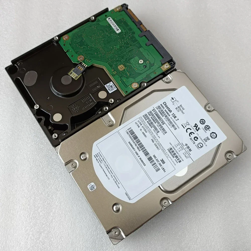 HDD สําหรับเซิร์ฟเวอร์ฮาร์ดดิสก์ ST 3300657 ฮาร์ดไดรฟ์ SS 300G 15K SAS 3.5"