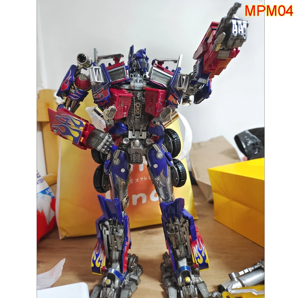 WeiJiang Black Apple Optimus Commander MPM04 juguetes de transformación Thunder Leader Robot modelo MPM-04 figura de acción de deformación