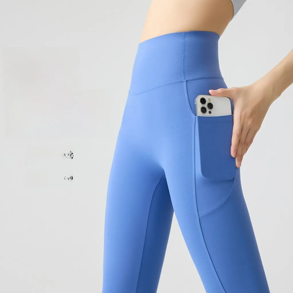 Pantaloni da yoga tascabili in seta ghiacciata a forma di nuvola Leggings estivi da donna Collant sportivi sottili per il sollevamento del sedere Pantaloni da squalo