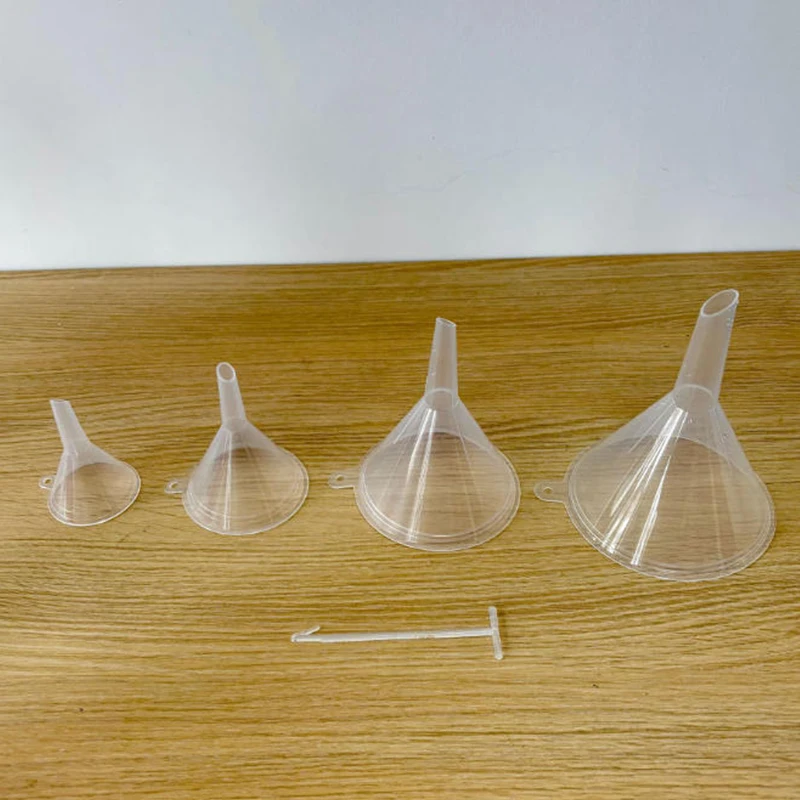 4Pcs Reusable Clear Plastic Funnel Set Lab PP Funnels Kitchen Funnel Lab Bottles Essential Oils