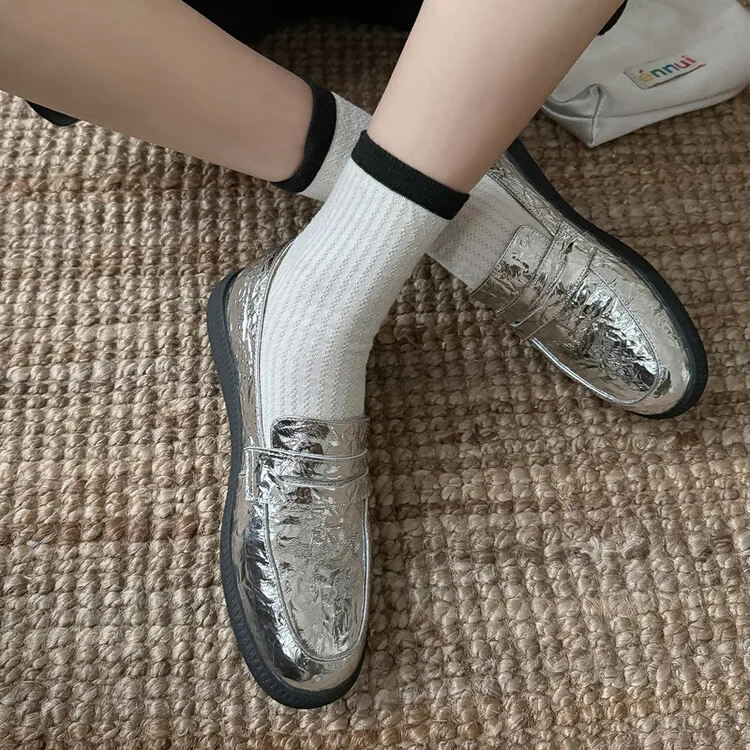 2024Spring Silver Loafers Casual Slip On Pleated Gold Leather Women Flats Comfort Footwear Walking Shoes Designer Zapatillas