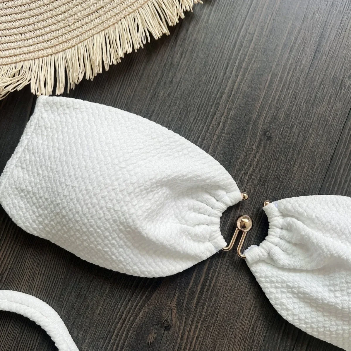 새로운 주름진 반도 금속 반지 끈 팬티 비키니 여성 수영복 여성 수영복 2 피스 비키니 세트 Bather 수영복 수영