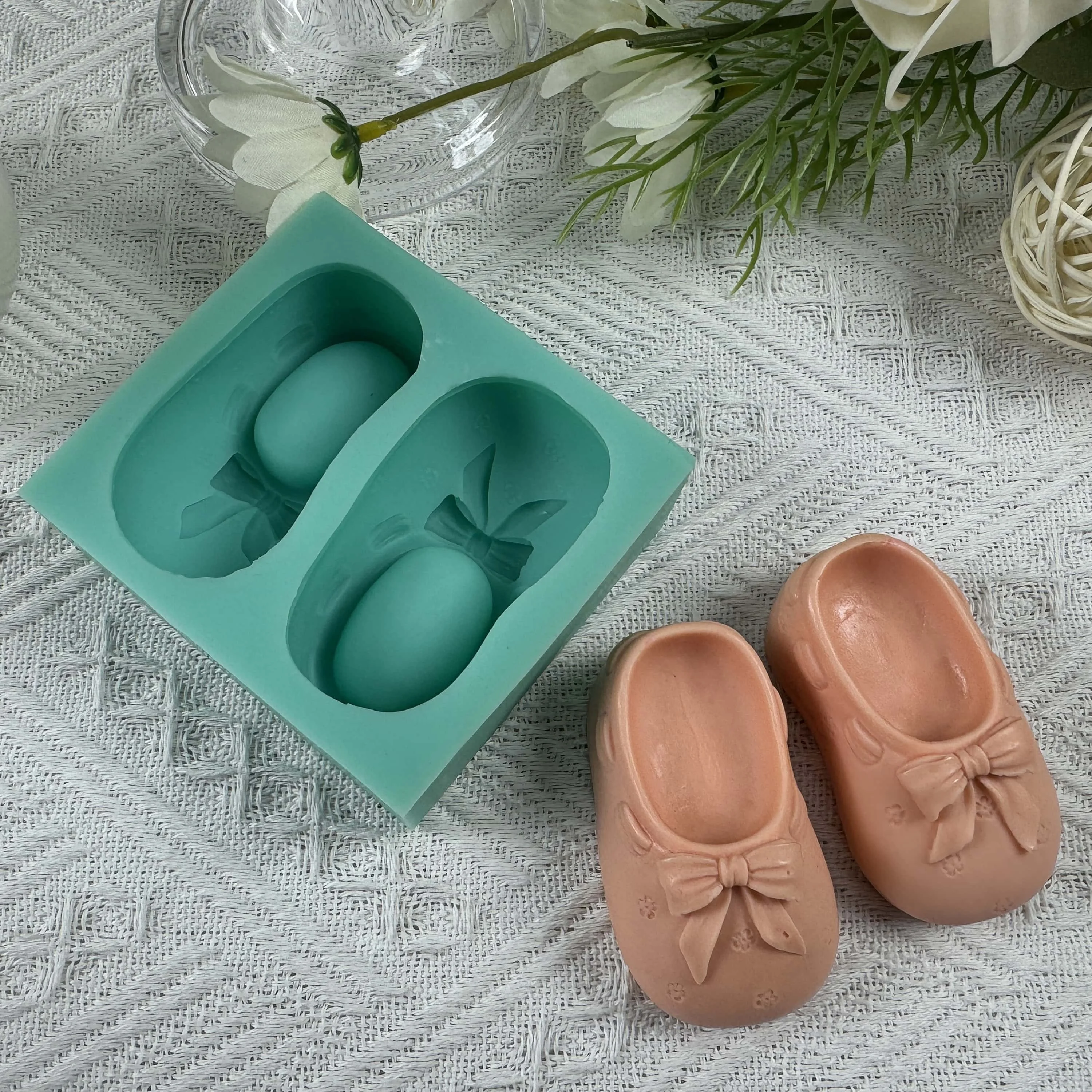 3D buta DIY silikonowe do mydła formy pachnące wosk Melt formy świec czekolada forma do masy cukrowej zdobione epoksydowe gipsowe formy rzemieślnicze