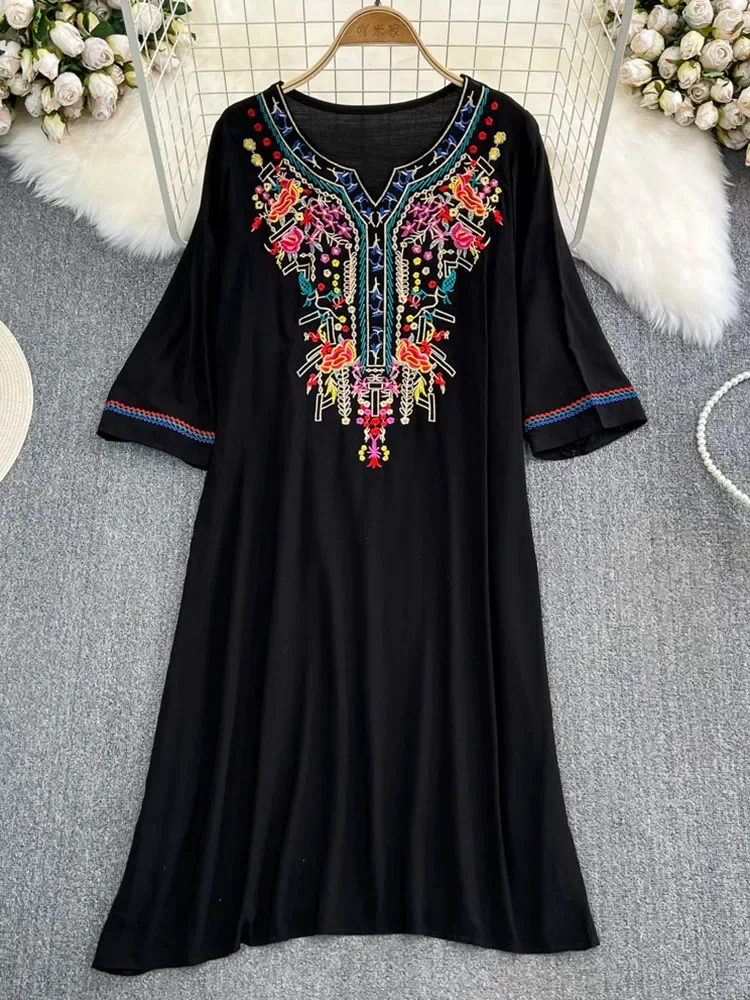 Women Summer Dress Vintage Bohemian Ethnic Style Embroidery Exotic Style Long Sleeve V-Neck Loose Elegant A-line Dress D5039