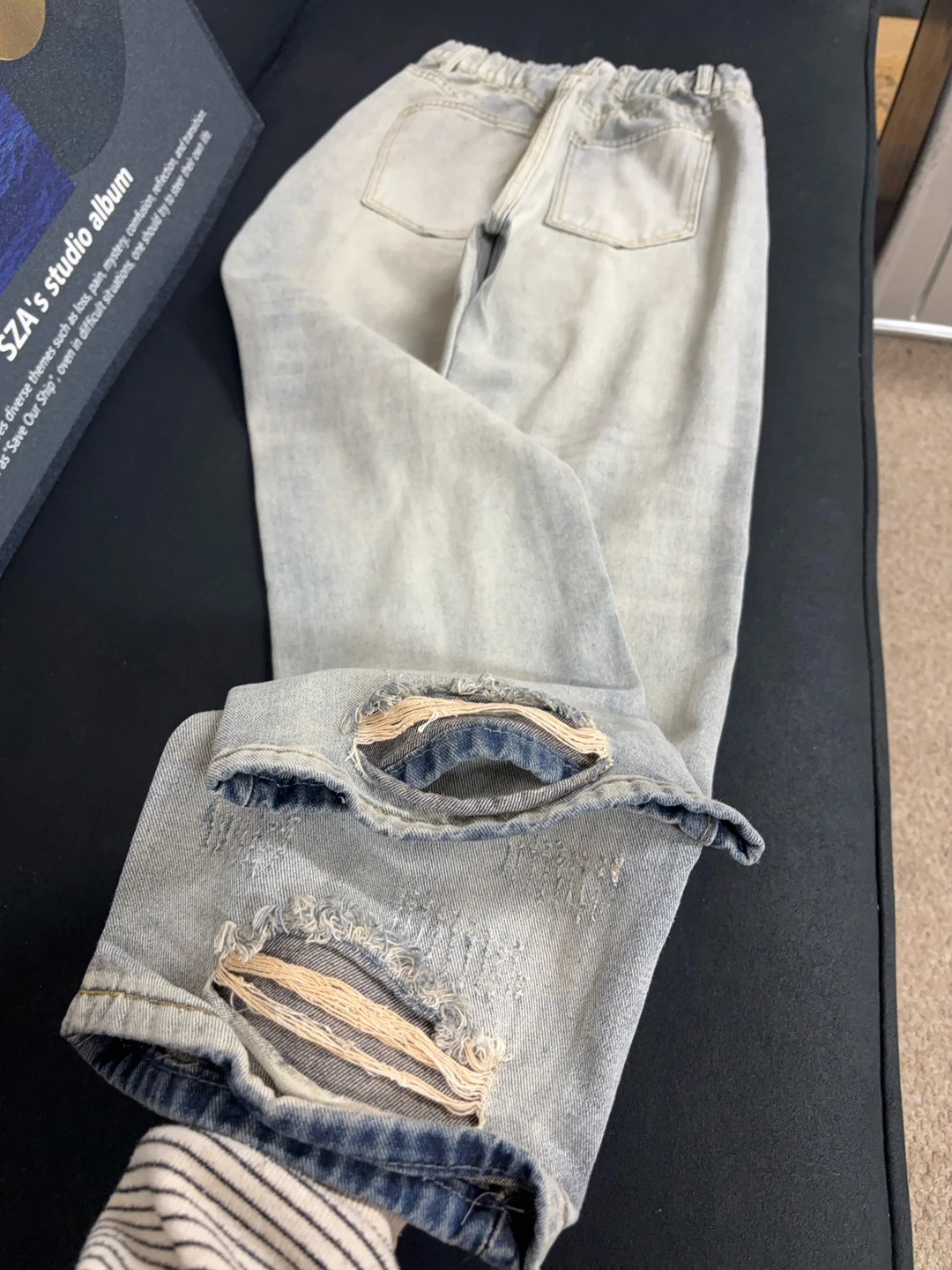 

Cleanfit Blue Ripped Straight Leg Jeans Men's Spring High Street Vibe Waed Denim Pants Tear Hole Jeans Teenager Fit