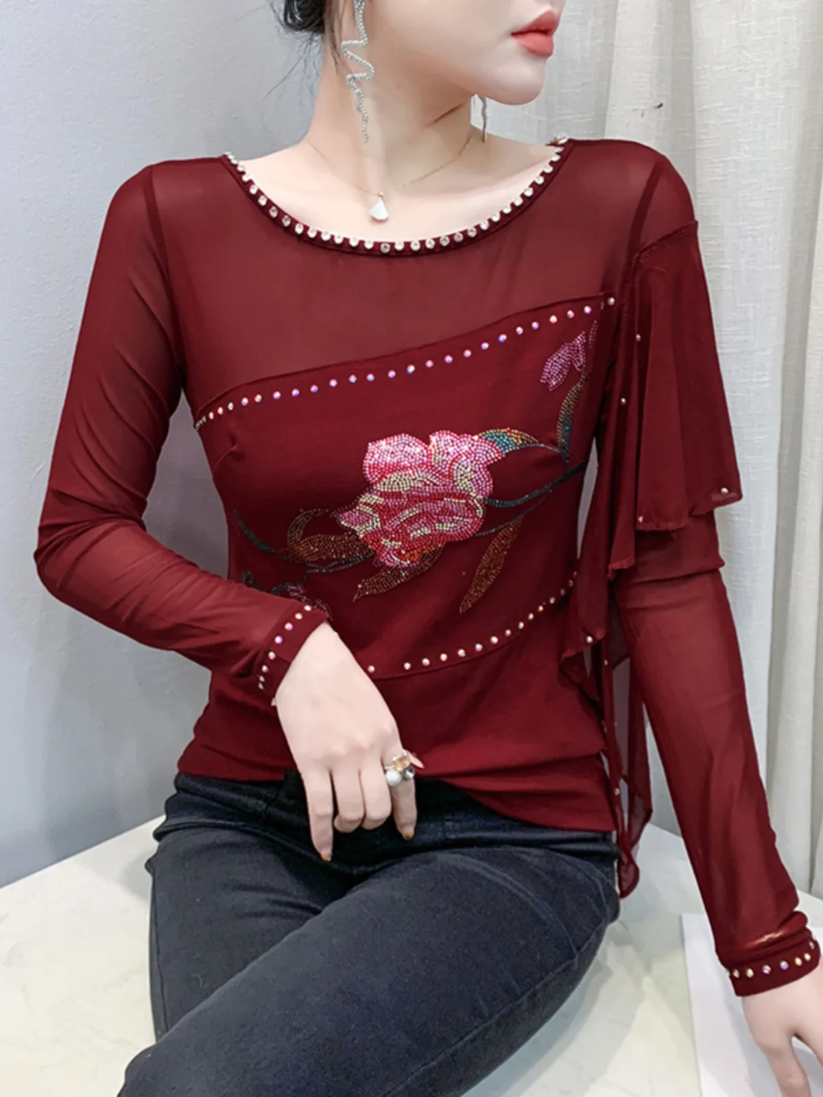 

Spring 2025 Sexy Me T-irt Women's Long Sve Faion Heavy Embellied Base irt Slimming Underwear Commute Sle Korea...