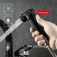 Kitchen Sink Pull-out Telescopic Faucet Single Pressurized Spray and Faucet Hot Mixing Cold Multi-purpose Gun Water Hole