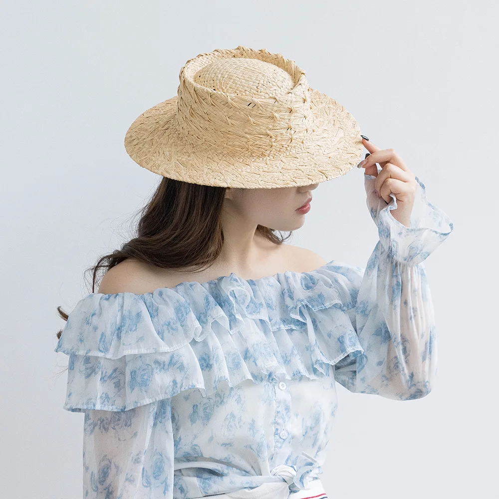 Wiosna i lato Nowa moda Casual Ręcznie dziergany wzór Płaski kapelusz z szerokim rondem Słomkowy kapelusz na zewnątrz
