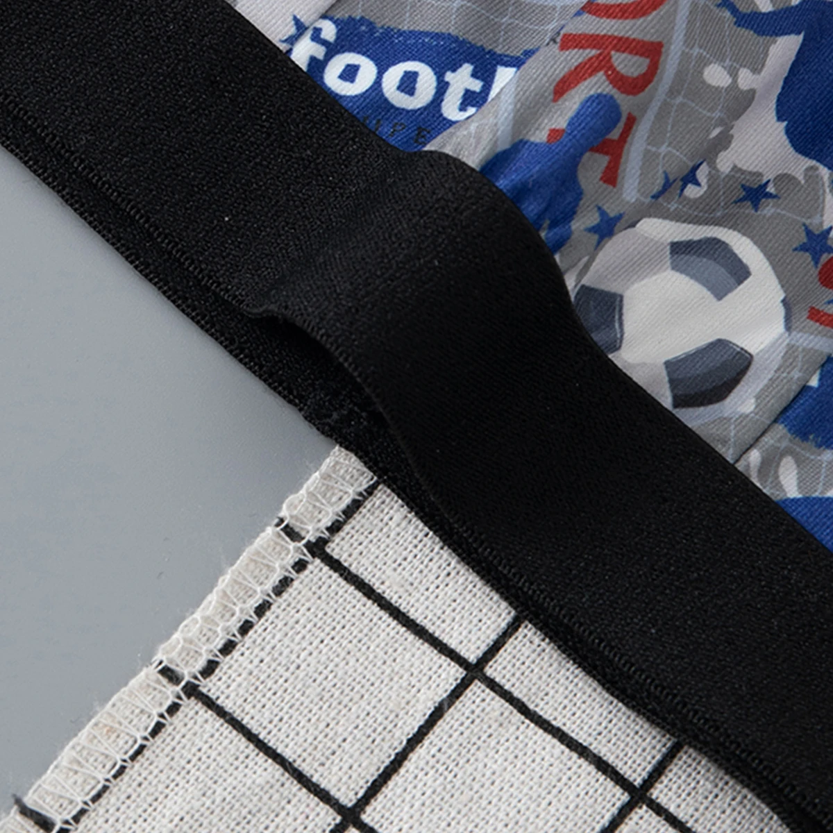 8/4-teiliges Set niedlicher Fußball-bedruckter Unterwäsche für Kinder, weiche und bequeme Boxershorts für Jungen, lässige Basic-Shorts für Zuhause – Detail 9