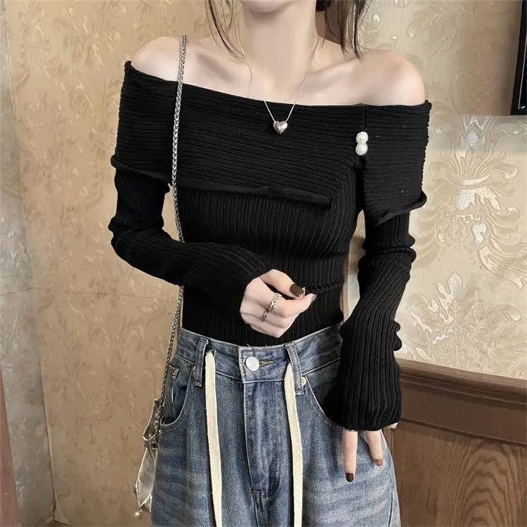 Pure Desire Spicy Girl One Shoulder Knitted Bottom Shirt Women's New Irregular Short Fit Clavicle Top