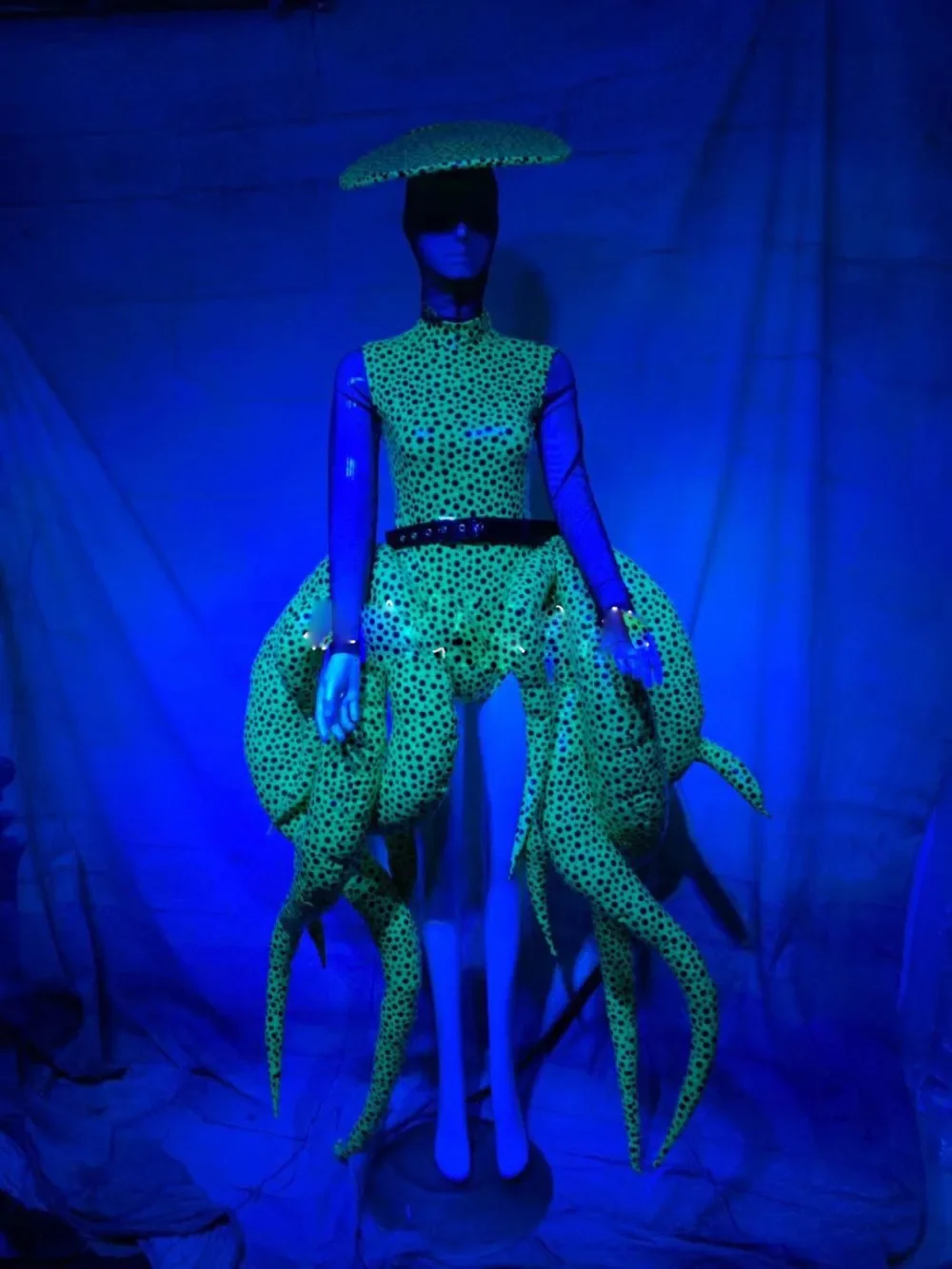 stage show Bar GOGO Octopus Yellow Polka Dot Playground Sea World Cruiser Ocean Series Octopus Costume