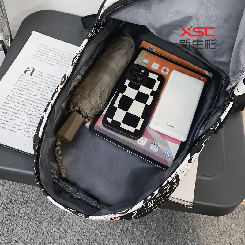 حقيبة ظهر للرجال من قطعة حقيبة ظهر عصرية رائعة مع حقيبة ظهر لطلاب المدارس الثانوية غير قابلة للضرب