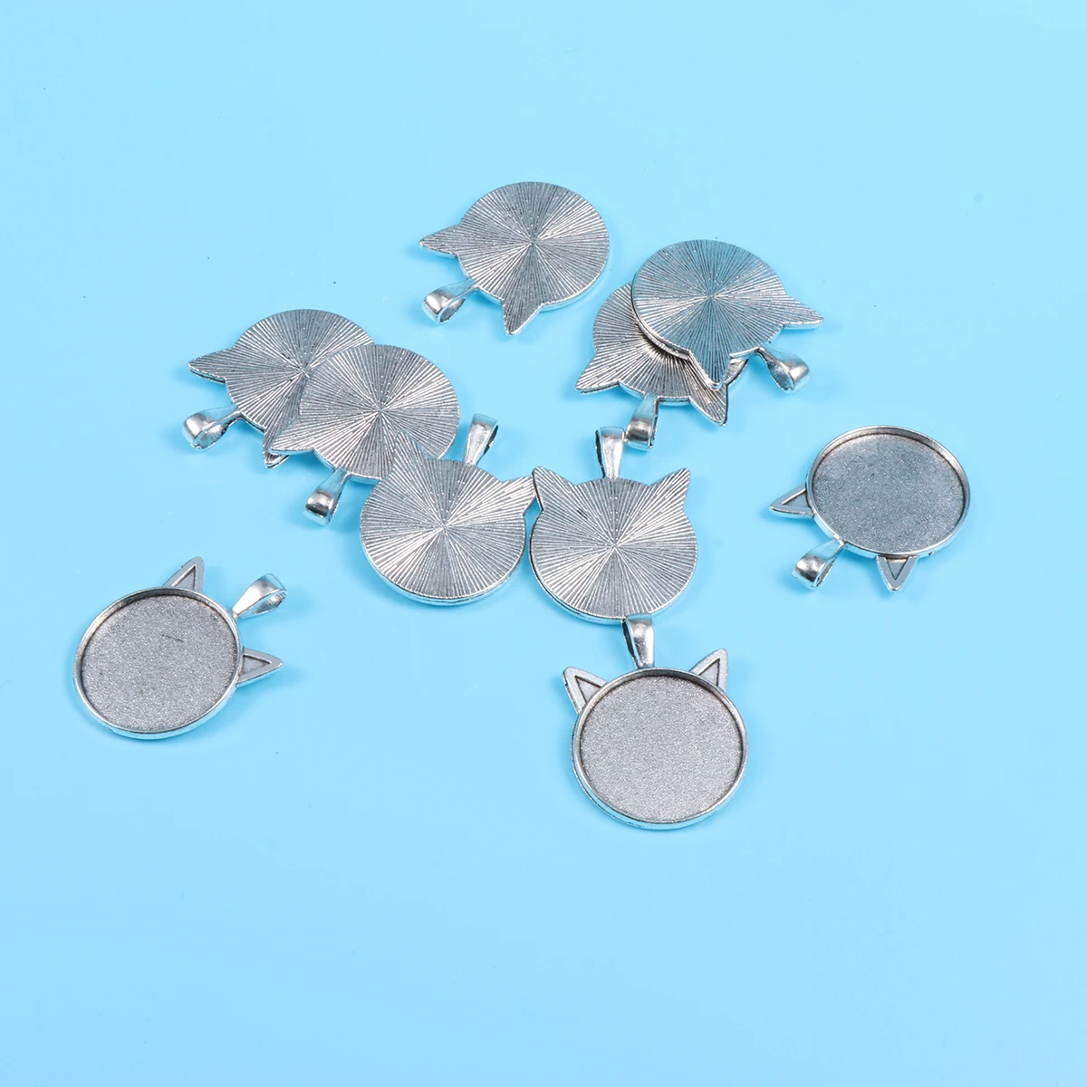 

10 Pcs Trinket Tray Cat Ear Pendant Base Jewelry Round Trays Pendants for Necklaces