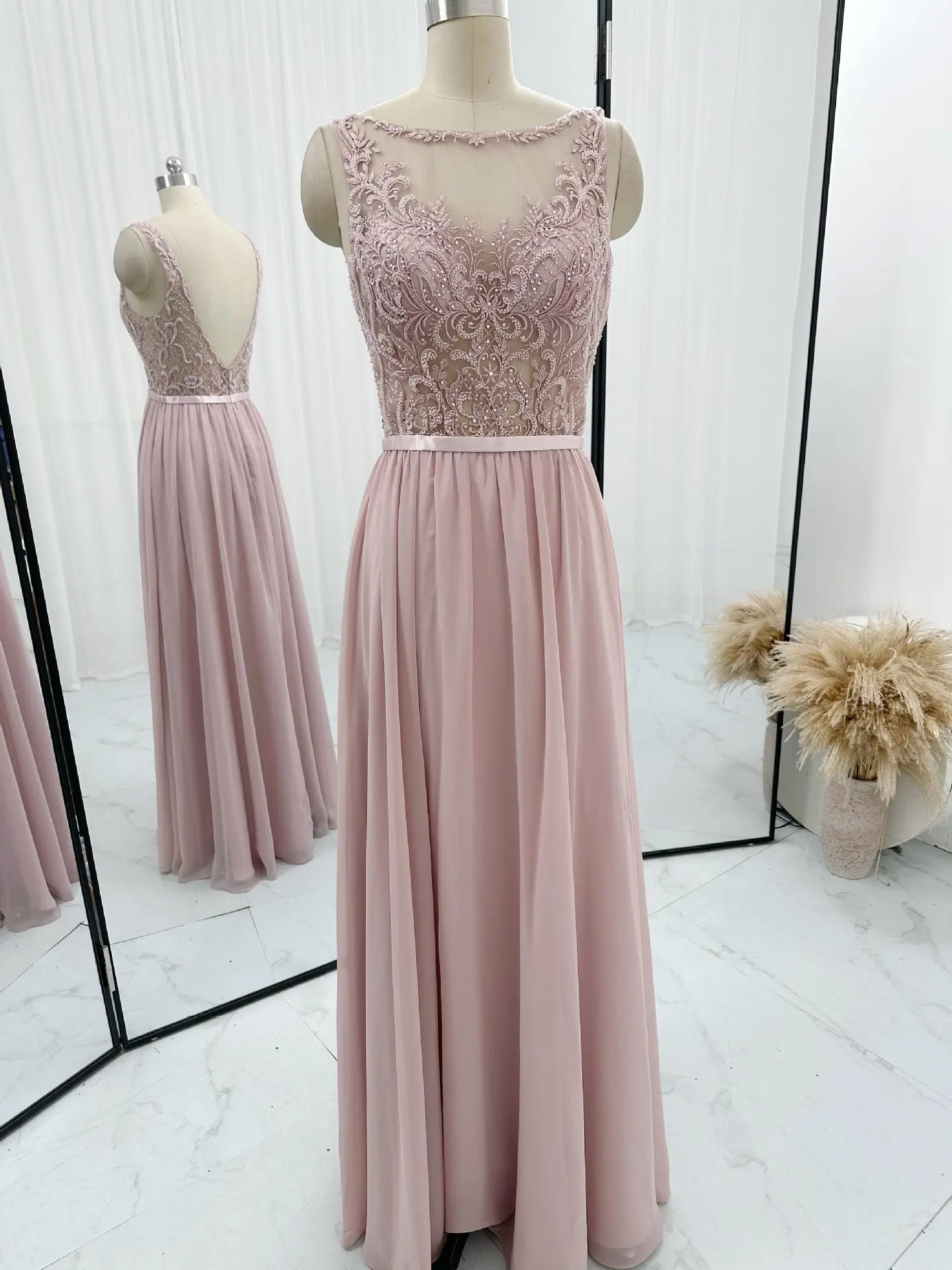 Pink Fashion Sweet Sleeveless A -Shaped Slim Chiffon Evening Dress M1451