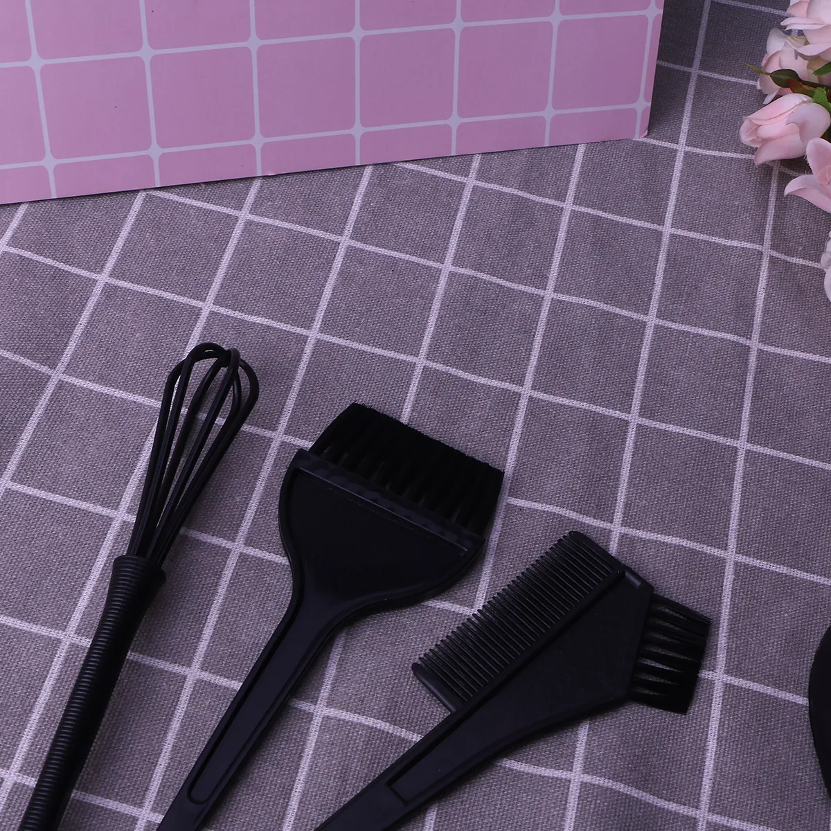 Hair Dye Kit with Bowl, Comb & Brush – No-Mess DIY Hair Coloring Tools for Home Salon Use
