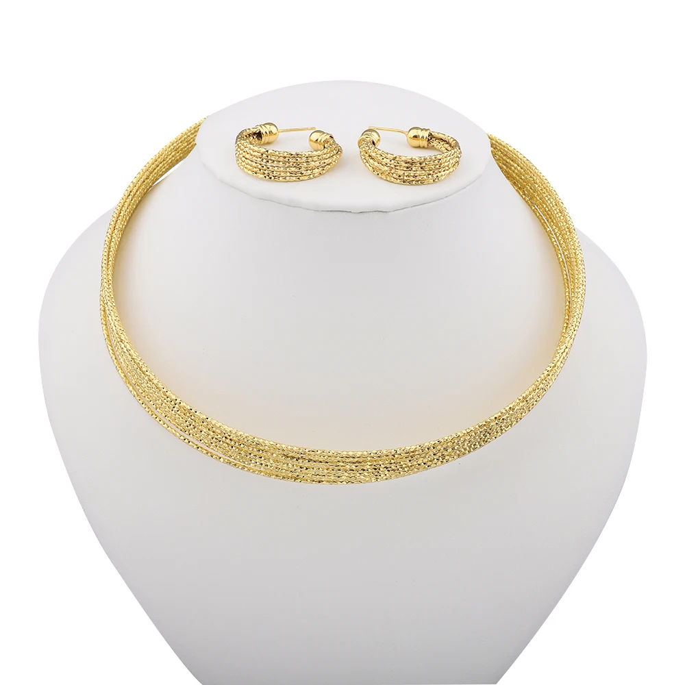 

Dubai Gold Color Color Daily Matching Necklace Charm Earring Set Punk Fashion Style Anniversary Gift Wedding Party Free Shipping