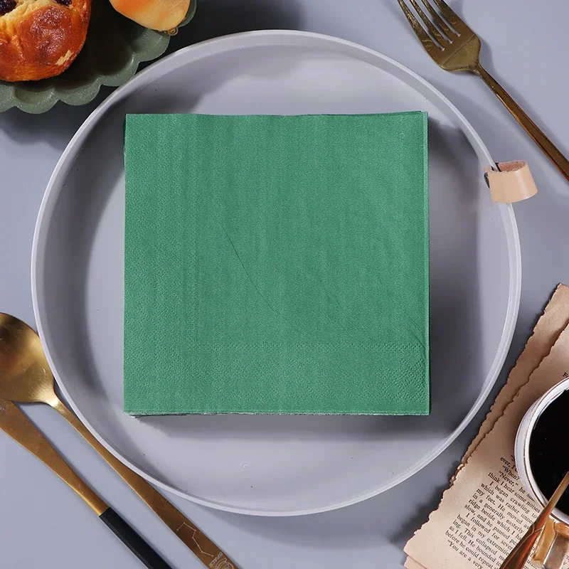 BLANC ateur de couleurs de qualité alimentaire à 2 rôles, napperons en papier de couleur pure, serviettes d'hôtel imprimées, vente en gros, 20 pièces par paquet