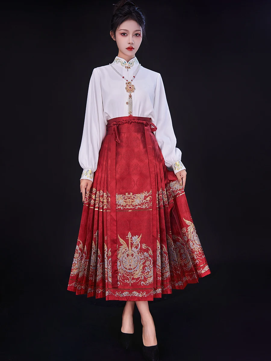 

Новый китайский комплект: красная юбка-миди и топ для женщин, весна 2025, повседневная одежда, юбка «Восемнадцать», традиционный костюм Ханьфу