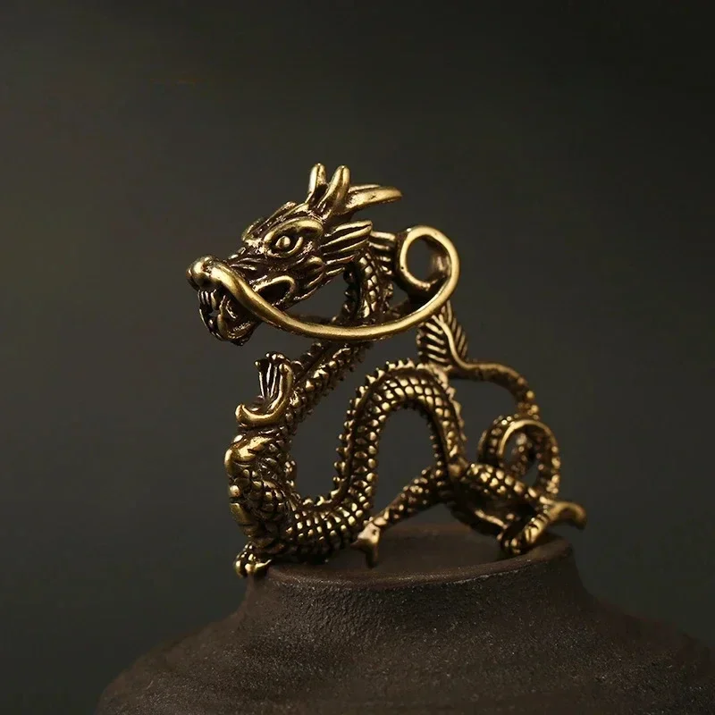 1Pcs Feng Shui Vintage Decoration Brass Dragon Statue Wealth Prosperity Chinese Style Keychain Pendant  Home Decor Figurines